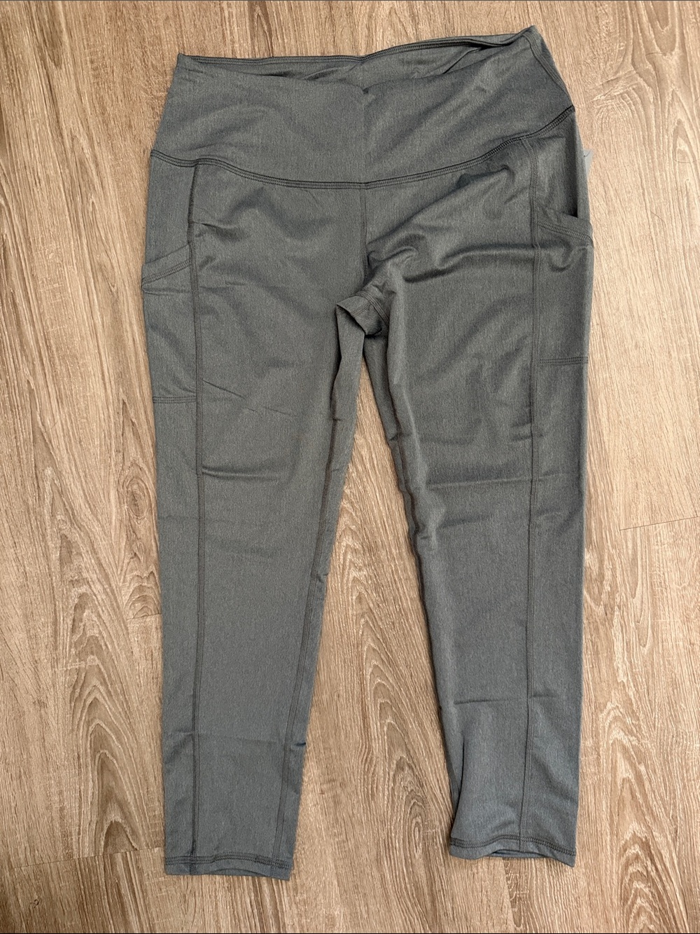 NUX no noise Gray Active Leggings with Side Pockets